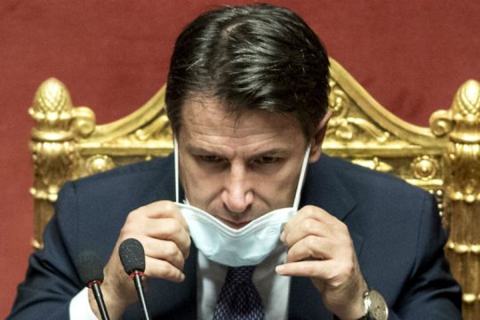 Η εξάντληση της πολιτικής