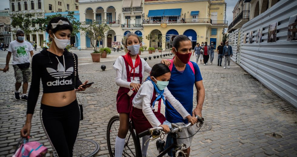 Σε αυστηρή καραντίνα η Αβάνα μετά τα αλλεπάλληλα ρεκόρ κρουσμάτων