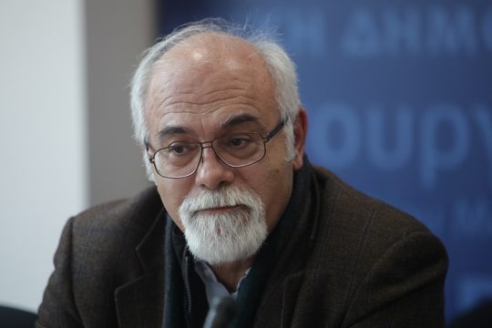 Σχολείο Φυλακών Ανηλίκων Αυλώνα: Απαγόρευσαν την είσοδο στον Πέτρο Δαμιανό!