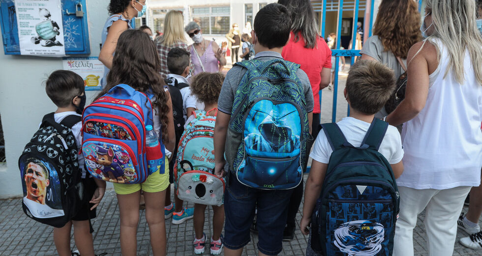 Aγνωστο παραμένει πότε θα ανοίξουν Γυμνάσια και Λύκεια