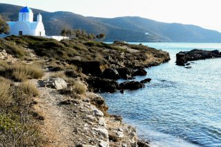 Στ’ άρματα, στ’ άρματα!