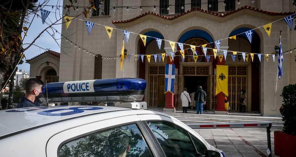 Κυβέρνηση και εκκλησία, οι κύριες εστίες μόλυνσης