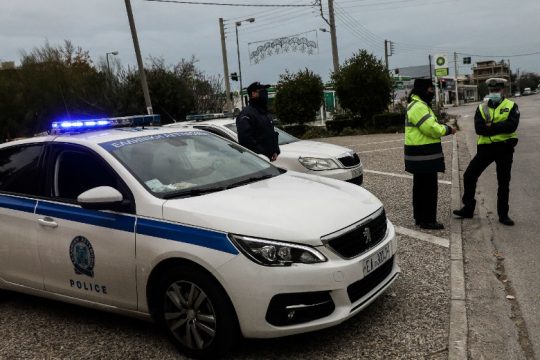 Αυστηρό lockdown και στις Αχαρνές – πού αίρονται και πού παρατείνονται τα μέτρα