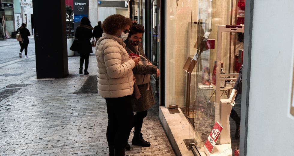 «Παράθυρο» για μερικό άνοιγμα της αγοράς από το υπουργείο Ανάπτυξης
