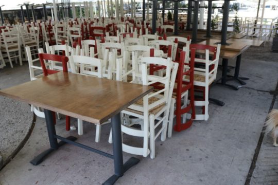 Μεικτά μηνύματα για εστίαση και περαιτέρω άνοιγμα της αγοράς
