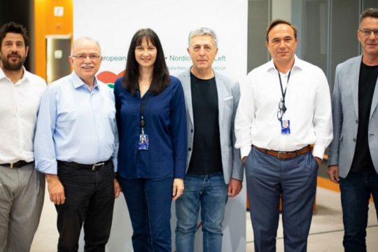 Ενιαίους κανόνες με υποχρεωτικά αρνητικά τεστ πριν τα ταξίδια στην Ε.Ε. ζητάει ο ΣΥΡΙΖΑ