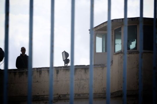 Μια μικρή ανάσα στις φυλακές δεν φτάνει