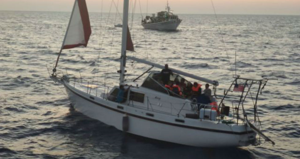 Στη Σητεία σκάφος με 7 πρόσφυγες που εξέπεμψε SOS