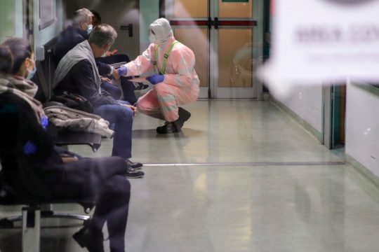 Ανοίγουν μπαρ και εστιατόρια σε 16 περιφέρειες της Ιταλίας