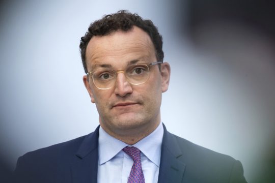 «Υπομονή» το μότο του Γερμανού υπουργού Υγείας