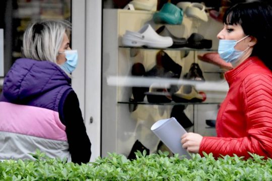 «Κλειδώνει» το μερικό άνοιγμα των καταστημάτων
