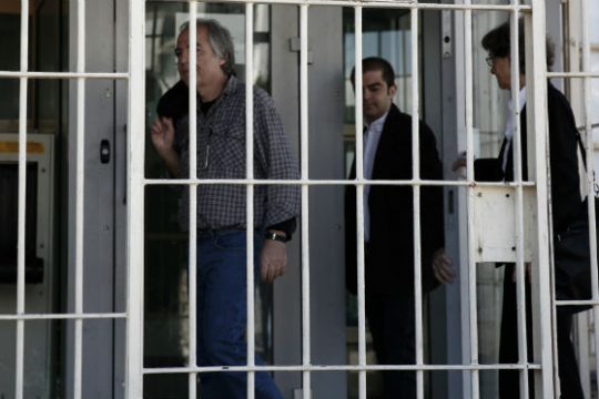 Οι νόμοι και τα τείχη της δημοκρατίας