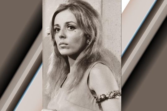 Και με δάκρυ και με γέλιο