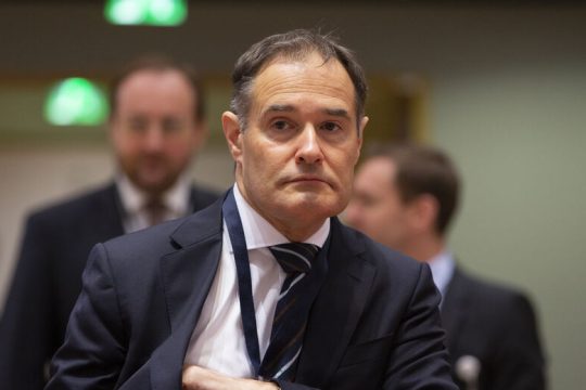 Ο Γάλλος επικεφαλής της Frontex στον «τάκο» της Κομισιόν