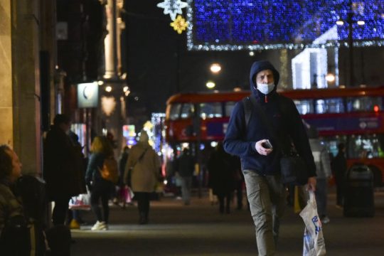 Νέο σκληρό lockdown στην Αγγλία μέχρι τα μέσα Φεβρουαρίου