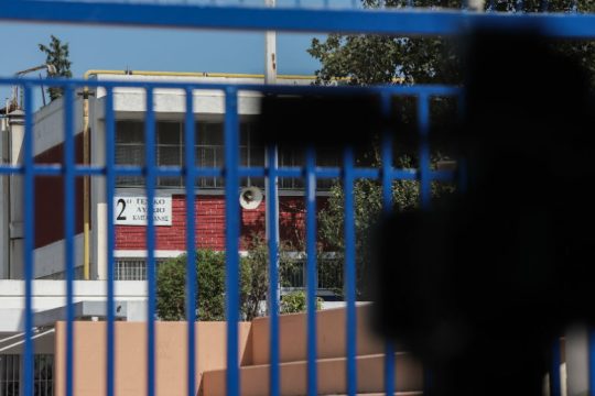Δεν ανοίγουν την ερχόμενη εβδομάδα τα σχολεία της δευτεροβάθμιας