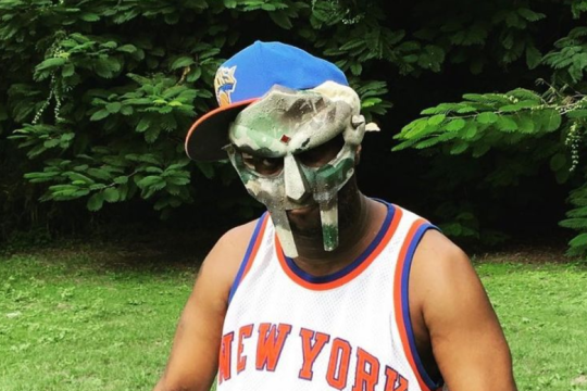 Σε ηλικία 49 ετών πέθανε ο ράπερ MF Doom