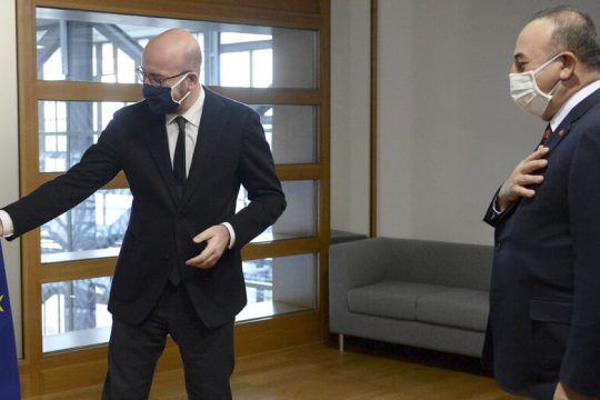 Ελλάδα και Τουρκία  ξανά στο τραπέζι  του διαλόγου