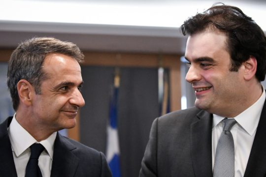 Πήραν πίσω στα μουλωχτά τη σύμβαση με την Palantir μετά τις αντιδράσεις