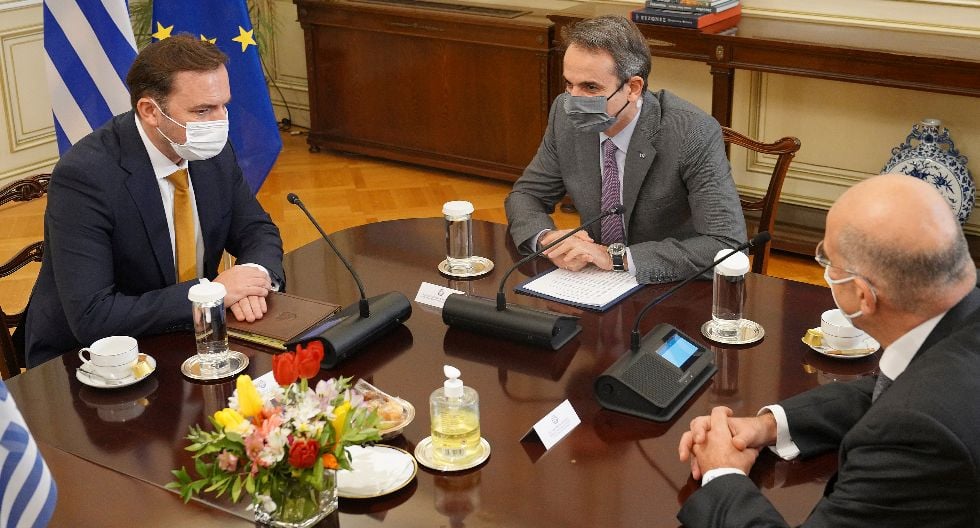 ΣΥΡΙΖΑ: Ο κ. Μητσοτάκης τηρεί και τιμά πλέον τη Συμφωνία των Πρεσπών