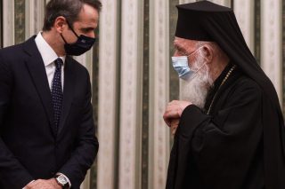 Νόμος είναι το… δίκιο του ιεράρχη