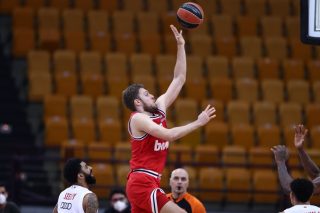 Με απουσίες αλλά και πείσμα απόψε στο Ισραήλ