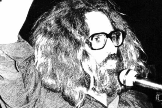 «Η επανάσταση είναι το παν»