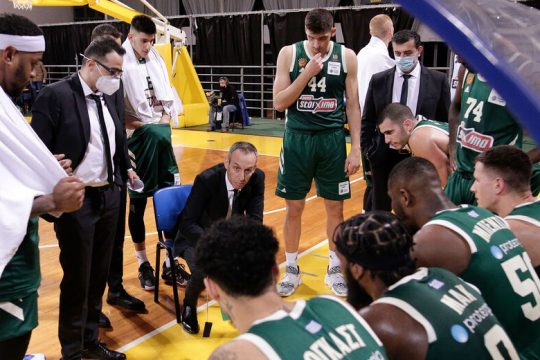 Πρώτη νίκη με τον Κάτας