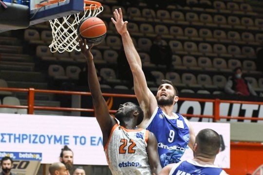 Ανεβαίνουν Προμηθέας και Περιστέρι
