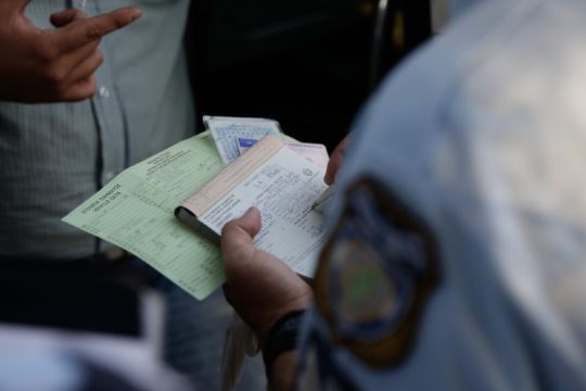 «Πάρτι» στο Twitter για το πρόστιμο των 500 ευρώ