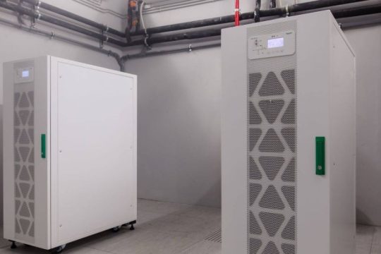 Συνεργασία της Schneider Electric και της Noval Property