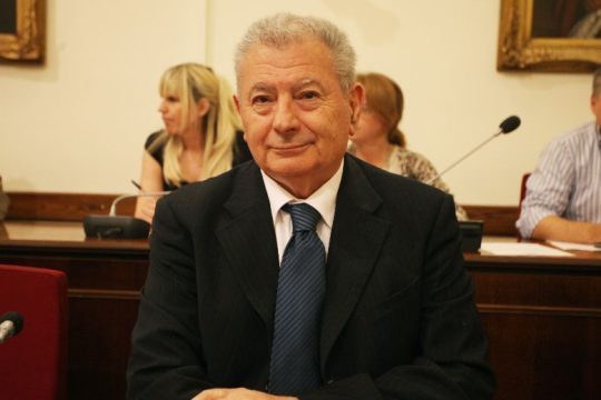 Συλλυπητήρια μηνύματα για τον θάνατο του Σήφη Βαλυράκη
