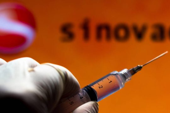 Χαμηλός βαθμός αποτελεσματικότητας για το κινέζικο εμβόλιο