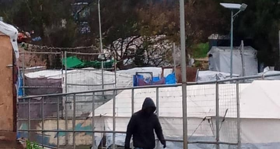 «Στον πάγο» μπήκαν χιλιάδες πρόσφυγες και μετανάστες