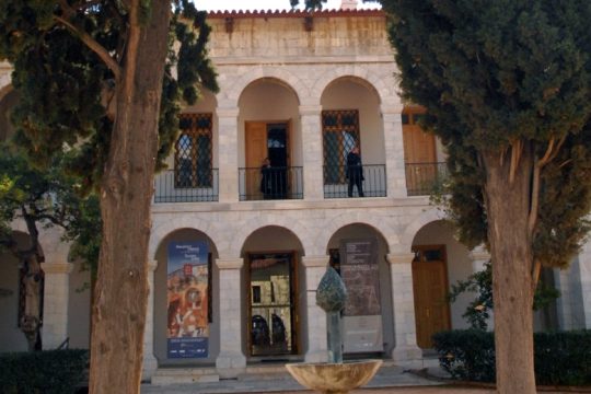 Nα μη γίνουν τα μουσεία ΝΠΔΔ