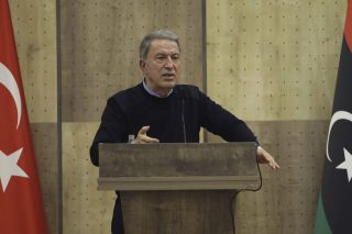 Προκαλεί η Αγκυρα πριν τον διάλογο