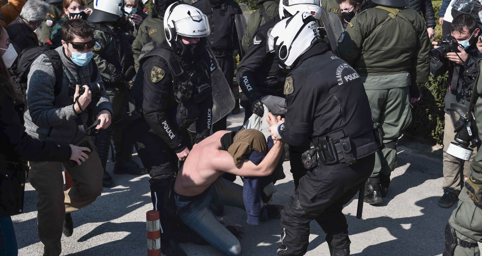 Καταδίκη της βίας στο ΑΠΘ και από την ακαδημαϊκή κοινότητα