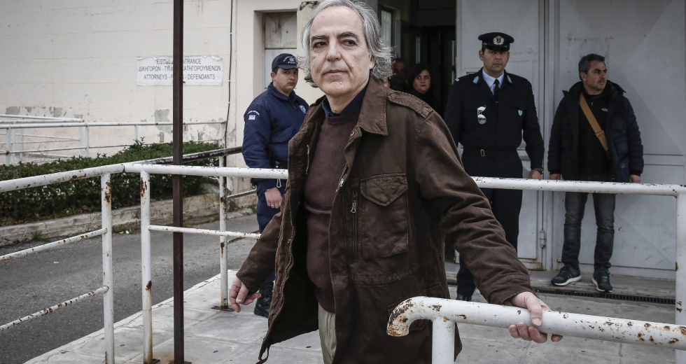 Κυβερνητικός παραλογισμός για τον απεργό πείνας