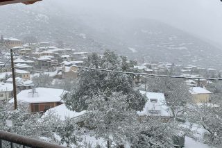 Στην κατάψυξη η χώρα