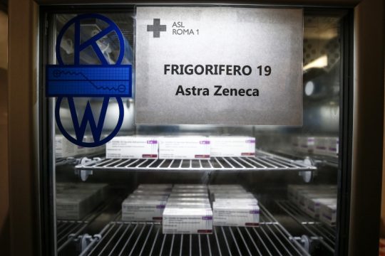 Ασφαλές για όλους το εμβόλιο AstraZeneca, λέει ο ΠΟΥ
