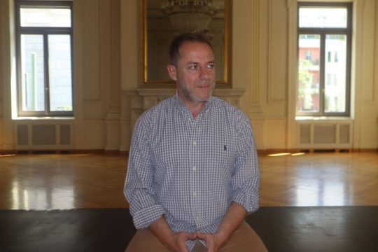 Θύελλα αντιδράσεων μετά την παραίτηση του Δημήτρη Λιγνάδη