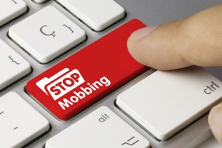 Ασπίδα κατά της βίας και της παρενόχλησης