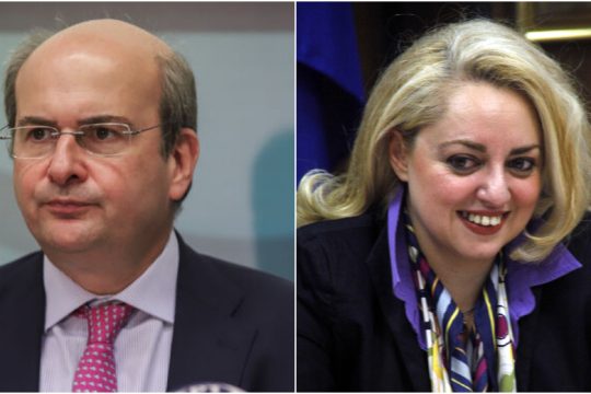 Οι σκιές μιας θριαμβευτικής επιστροφής