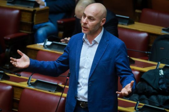 Επίθεση στο γραφείο του Γ. Αμυρά
