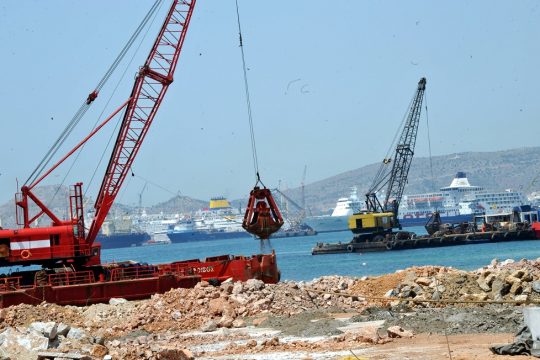 Δικαστικό «πράσινο φως» στην Cosco για τη νέα προβλήτα κρουαζιέρας