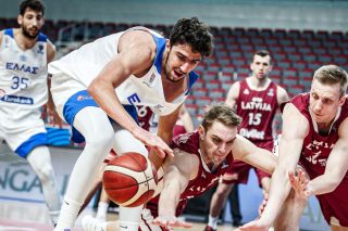 Ραντεβού στα τελικά για την Εθνική, 97-94 την Λετονία