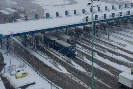 Το γελοίο επιτελικό κράτος της Νέας Δημοκρατίας και ο Χρυσοχοϊδης