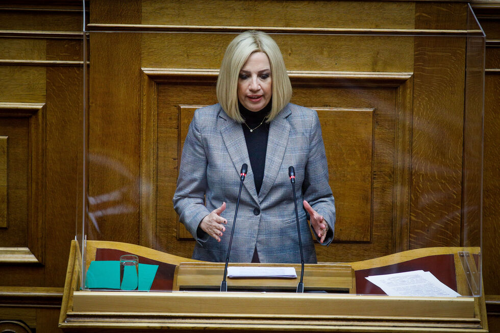 Θεσμικές αλλαγές κι όχι λασπολογία