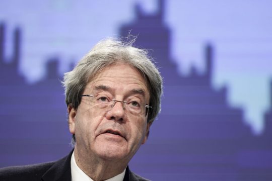 «Κίτρινη κάρτα» στην Ελλάδα