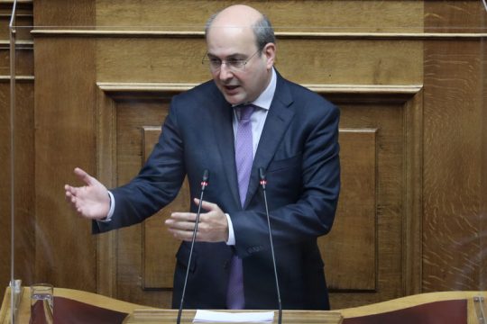 Τρίμηνη παράταση στις εισφορές επαγγελματιών